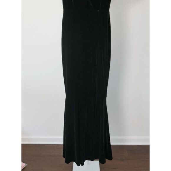 Lulus Black Velvet Trumpet Maxi Dress | XS | V-Neck | Flutter Sleeve | Slit Gown - Picture 7 of 11